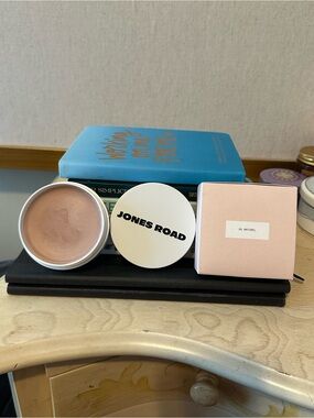 Jones Road Miracle Balm Shade AU Naturel